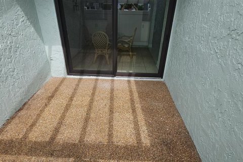Copropriété à vendre à Indian Rocks Beach, Floride: 2 chambres, 96.62 m2 № 2399358 - photo 7
