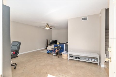 Condo in Gainesville, Florida, 3 bedrooms  № 1631198 - photo 8