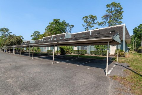 Condo in Gainesville, Florida, 3 bedrooms  № 1631198 - photo 6