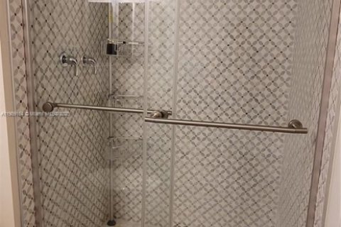 Снять в аренду кондоминиум в Помпано-Бич, Флорида 2 спальни, 97.55м2, № 1964824 - фото 6