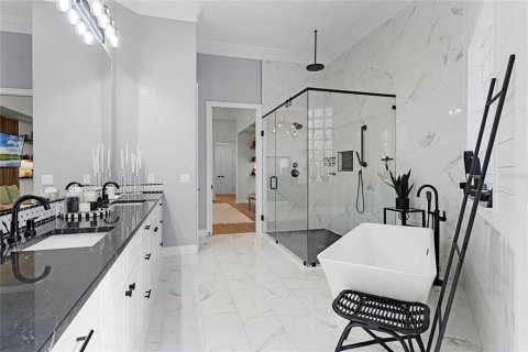 House in Lake Mary, Florida 5 bedrooms, 599.31 sq.m. № 1582016 - photo 15
