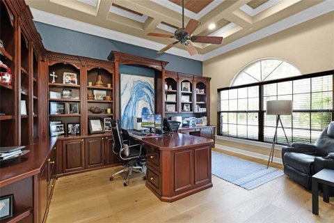 House in Lake Mary, Florida 5 bedrooms, 599.31 sq.m. № 1582016 - photo 11