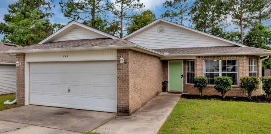 Casa en Crestview, Florida 3 dormitorios, 151.34 m2 № 561638