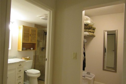 Condominio en alquiler en Sarasota, Florida, 3 dormitorios, 134.99 m2 № 1824774 - foto 25