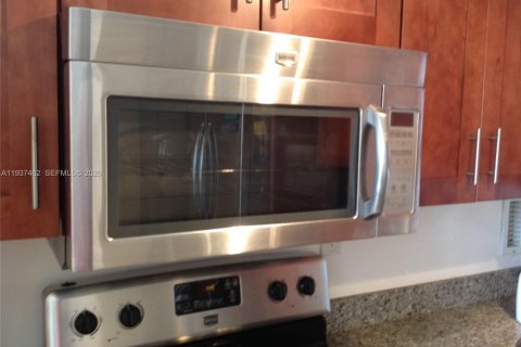 Купить кондоминиум в Майами, Флорида 2 спальни, 140.19м2, № 1995333 - фото 10