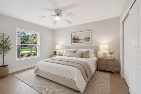 House in Ormond Beach, Florida 3 bedrooms, 158.77 sq.m. № 2206598 - photo 26