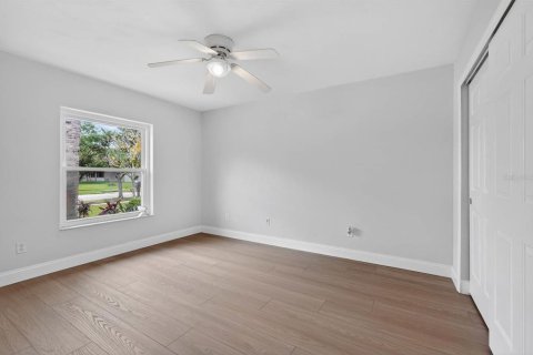 House in Ormond Beach, Florida 3 bedrooms, 158.77 sq.m. № 2206598 - photo 27