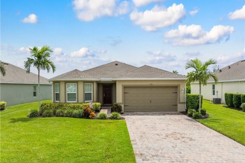 Villa ou maison à vendre à Cape Coral, Floride: 3 chambres, 162.3 m2 № 1913585 - photo 1