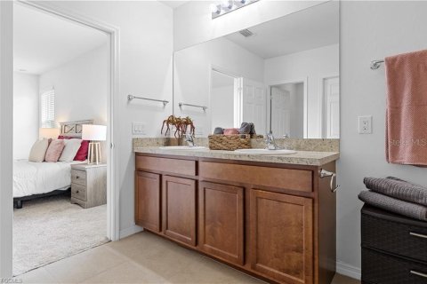 Villa ou maison à vendre à Cape Coral, Floride: 3 chambres, 162.3 m2 № 1913585 - photo 19