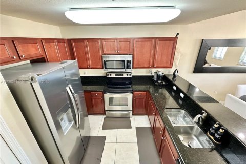 Copropriété à vendre à Doral, Floride: 3 chambres, 116.69 m2 № 1939744 - photo 19