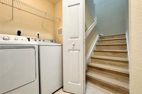 Copropriété à vendre à Doral, Floride: 3 chambres, 116.69 m2 № 1939744 - photo 22