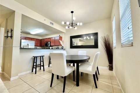 Copropriété à vendre à Doral, Floride: 3 chambres, 116.69 m2 № 1939744 - photo 10