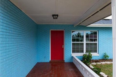 Купить виллу или дом в Саут-Дайтона, Флорида 9 комнат, 127.09м2, № 2216881 - фото 4