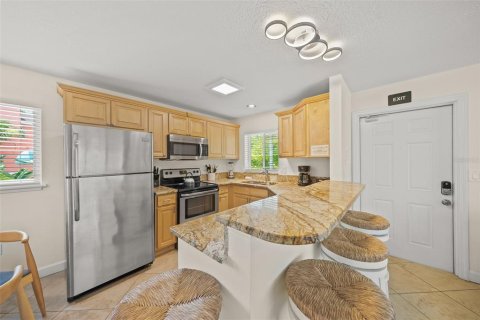 Propiedad comercial en venta en Sarasota, Florida, 178.37 m2 № 1754429 - foto 22