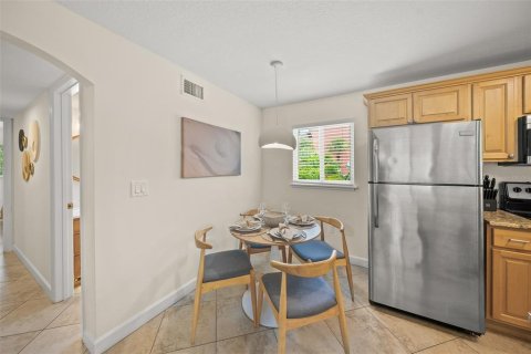Propiedad comercial en venta en Sarasota, Florida, 178.37 m2 № 1754429 - foto 23