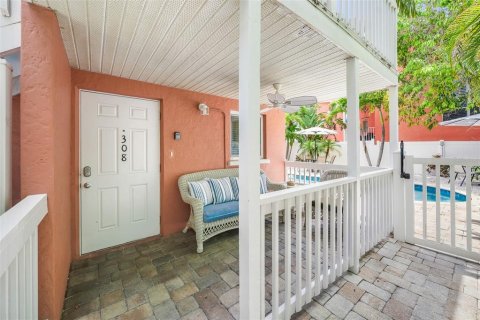 Propiedad comercial en venta en Sarasota, Florida, 178.37 m2 № 1754429 - foto 6