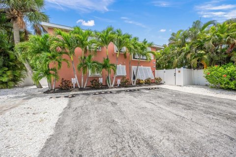 Propiedad comercial en venta en Sarasota, Florida, 178.37 m2 № 1754429 - foto 24