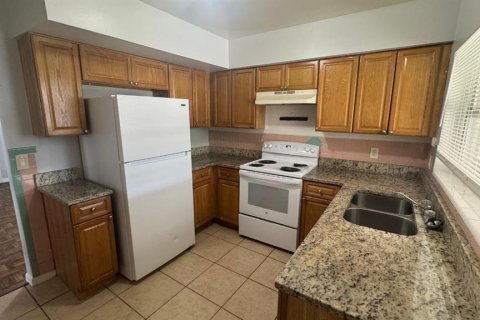 Appartement à louer à Winter Haven, Floride: 1 chambre, 60.39 m2 № 2368953 - photo 3