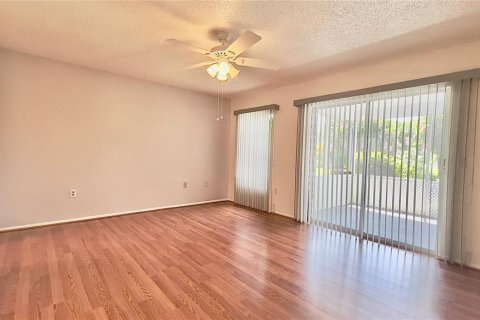 House in Sarasota, Florida 2 bedrooms, 113.25 sq.m. № 1903167 - photo 16
