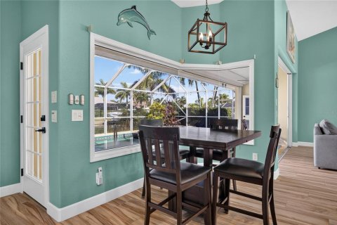 Villa ou maison à vendre à Punta Gorda, Floride: 3 chambres, 194.26 m2 № 2339780 - photo 19