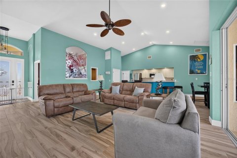 Villa ou maison à vendre à Punta Gorda, Floride: 3 chambres, 194.26 m2 № 2339780 - photo 9