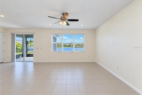 Villa ou maison à vendre à Parrish, Floride: 4 chambres, 205.04 m2 № 2433224 - photo 3