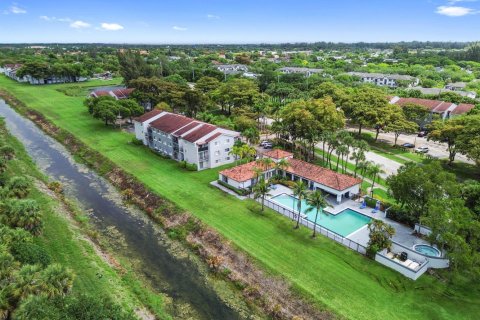 Copropriété à vendre à West Palm Beach, Floride: 2 chambres, 65.77 m2 № 2155097 - photo 13