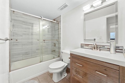 Copropriété à vendre à West Palm Beach, Floride: 2 chambres, 65.77 m2 № 2155097 - photo 5