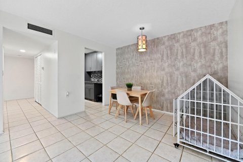 Copropriété à vendre à West Palm Beach, Floride: 2 chambres, 65.77 m2 № 2155097 - photo 8