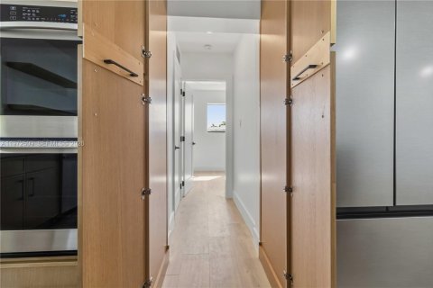 Купить виллу или дом в Майами, Флорида 4 спальни, 149.02м2, № 2043467 - фото 8