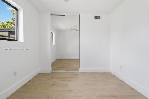 Купить виллу или дом в Майами, Флорида 4 спальни, 149.02м2, № 2043467 - фото 25