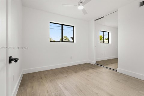 Купить виллу или дом в Майами, Флорида 4 спальни, 149.02м2, № 2043467 - фото 24