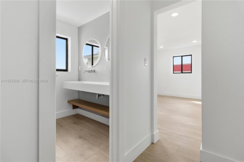 Купить виллу или дом в Майами, Флорида 4 спальни, 149.02м2, № 2043467 - фото 14