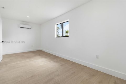 Купить виллу или дом в Майами, Флорида 4 спальни, 149.02м2, № 2043467 - фото 18