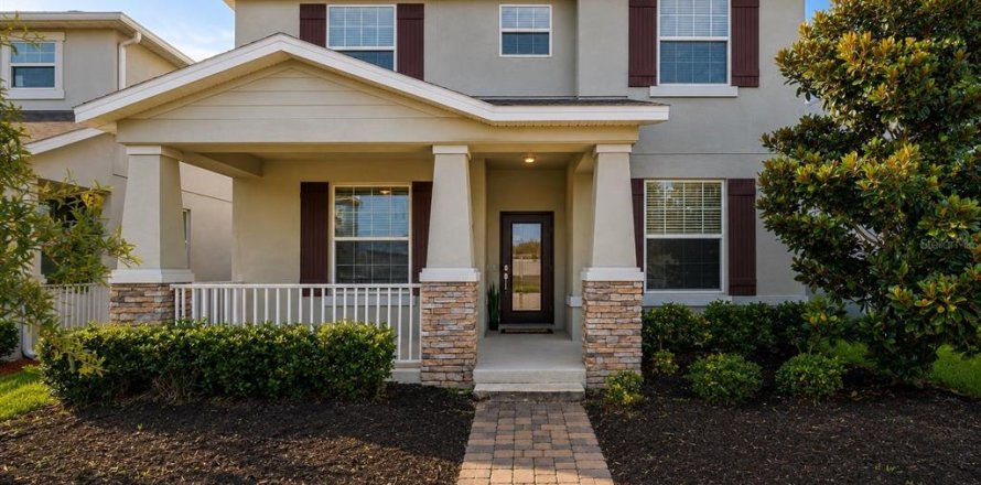 House in STOREY PARK in Orlando, Florida 5 bedrooms, 228.63 sq.m. № 2124832