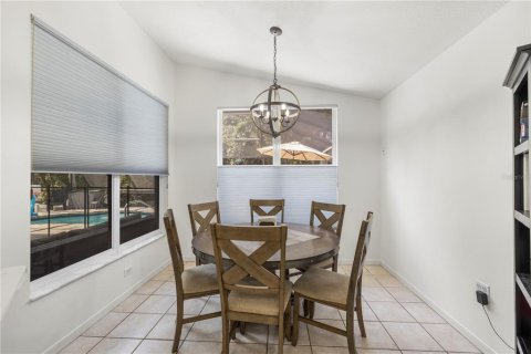 House in Wesley Chapel, Florida 3 bedrooms, 195.19 sq.m. № 2230699 - photo 24