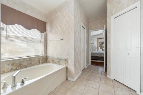 House in Wesley Chapel, Florida 3 bedrooms, 195.19 sq.m. № 2230699 - photo 29