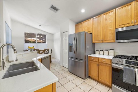 House in Wesley Chapel, Florida 3 bedrooms, 195.19 sq.m. № 2230699 - photo 16