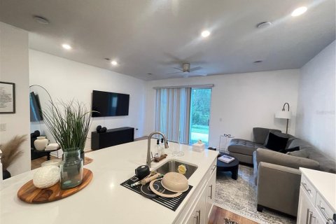 Adosado en venta en Kissimmee, Florida, 3 dormitorios, 126.81 m2 № 2222073 - foto 10