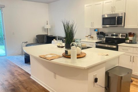 Adosado en venta en Kissimmee, Florida, 3 dormitorios, 126.81 m2 № 2222073 - foto 8