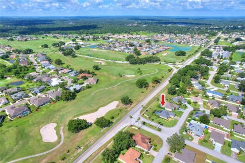 Купить виллу или дом в Лейкленд, Флорида 8 комнат, 165.46м2, № 1857817 - фото 3