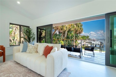 Villa ou maison à vendre à Tierra Verde, Floride: 3 chambres, 233.18 m2 № 2421778 - photo 20