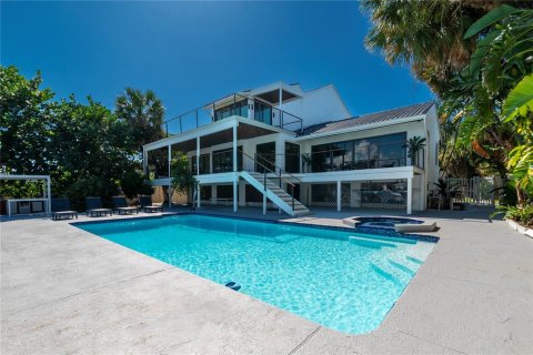 Villa ou maison à vendre à Tierra Verde, Floride: 3 chambres, 233.18 m2 № 2421778 - photo 12
