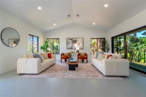 Villa ou maison à vendre à Tierra Verde, Floride: 3 chambres, 233.18 m2 № 2421778 - photo 24