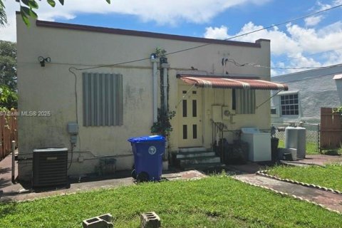Villa ou maison à vendre à Miami, Floride: 3 chambres, 127 m2 № 1887461 - photo 20