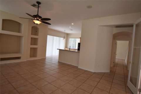 Casa en alquiler en Orlando, Florida, 6 dormitorios, 340.12 m2 № 1686887 - foto 13