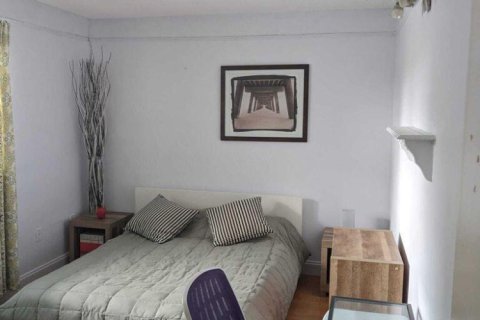 Condominio en venta en Hallandale Beach, Florida, 2 dormitorios, 87.33 m2 № 2085040 - foto 8