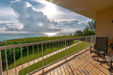 Condo in Juno Beach, Florida, 3 bedrooms  № 1953863 - photo 18