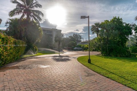 Condo in Juno Beach, Florida, 3 bedrooms  № 1953863 - photo 23