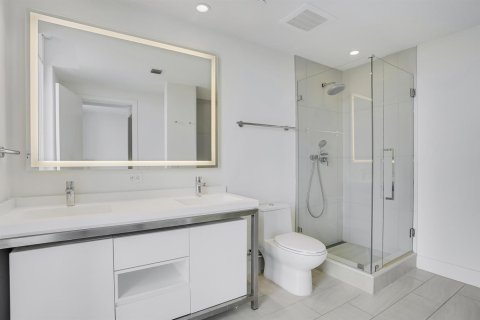 Купить кондоминиум в Санрайз, Флорида 4 комнаты, 109.53м2, № 2261395 - фото 4